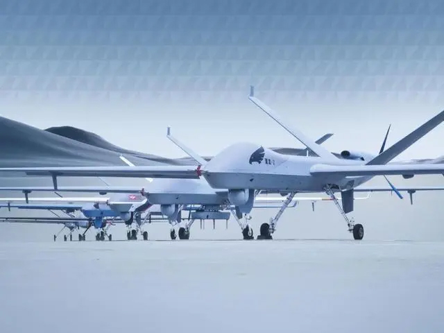 翼龙-X等20余型国产军用无人机亮相航展，，，，，无人机协同系统日益完整